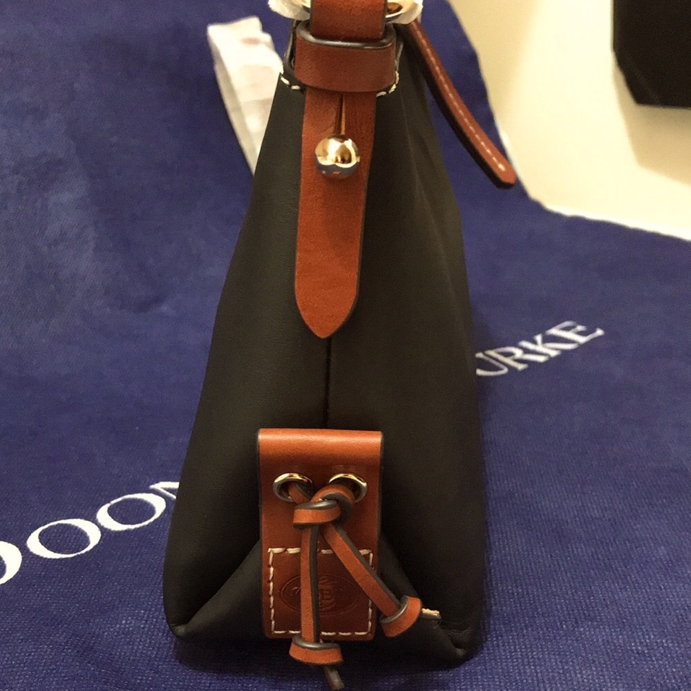 Dooney & Bourke Hobo Crossbody 22 - Picture 5 of 12